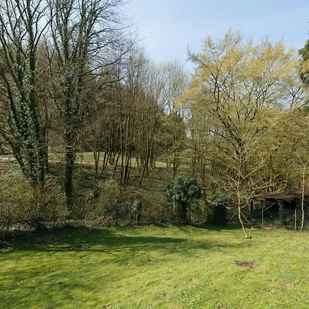 Beautiful With Garden Holiday home Bad Pyrmont